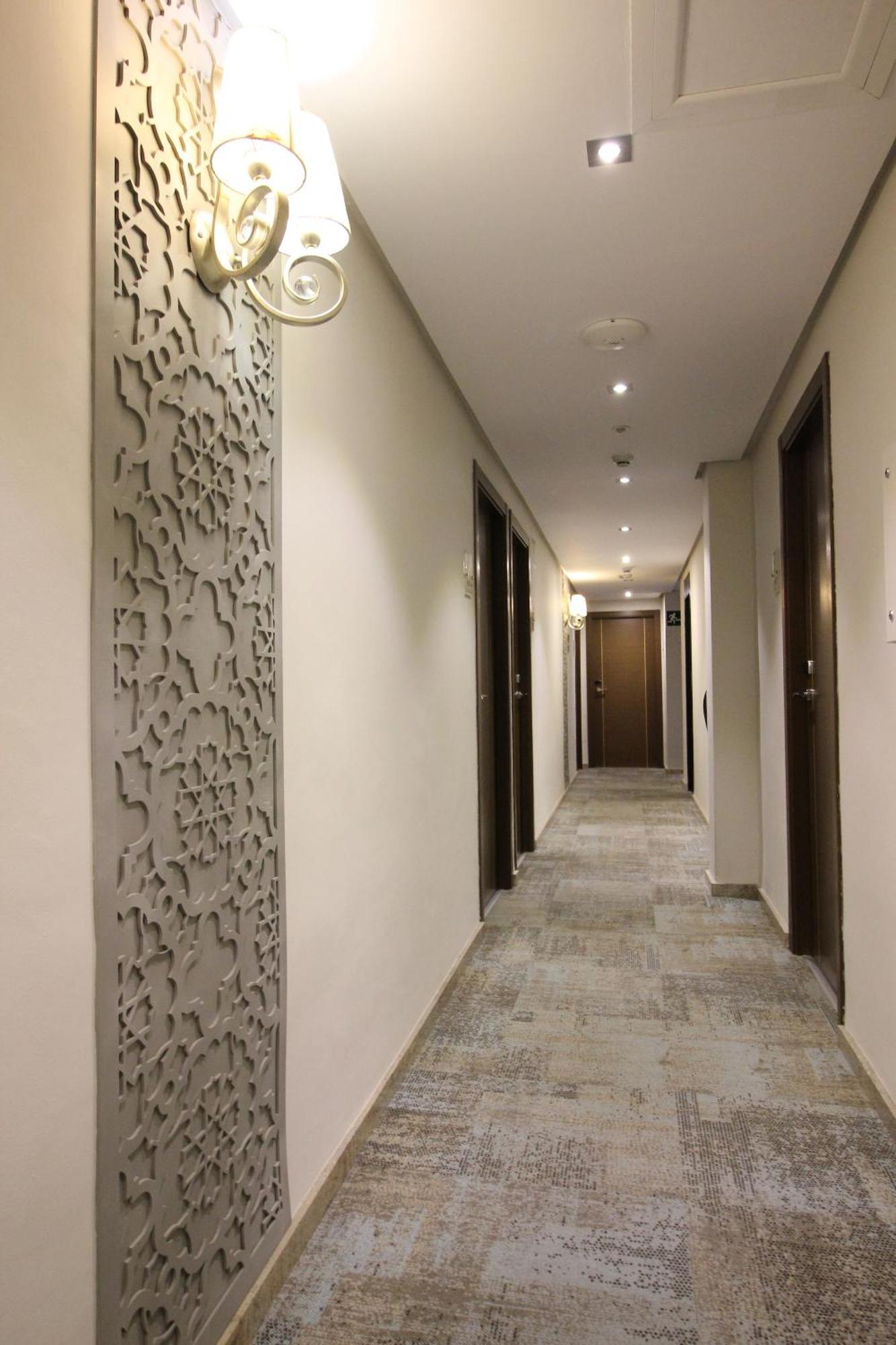 Hotel Venecia Севилья Экстерьер фото
